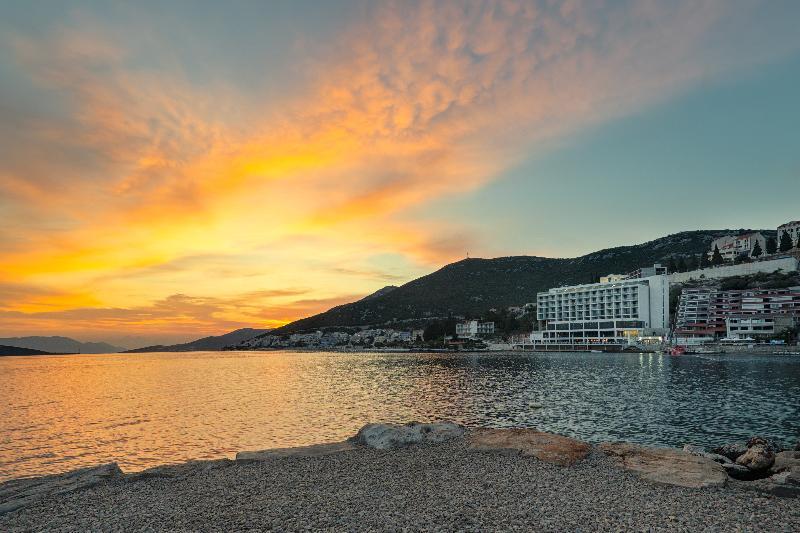 Отель Vapore Неум Экстерьер фото